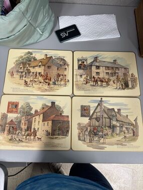 Vintage Country Inn Placemats Set in Beige - 4 Pack